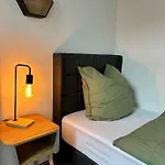 Traumlage! 3-etagen Direkt Im Zentrum Appartamento *
