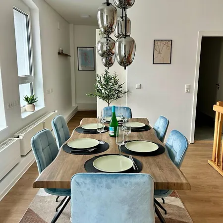 Exklusives Ueber 3 Etagen Mitten Im Zentrum *