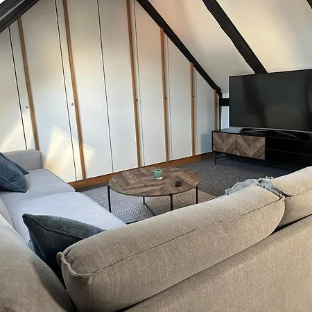 Appartamento Exklusives Ueber 3 Etagen Mitten Im Zentrum