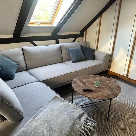 Apartment Ueber 3-etagen Genau Im Zentrum! *